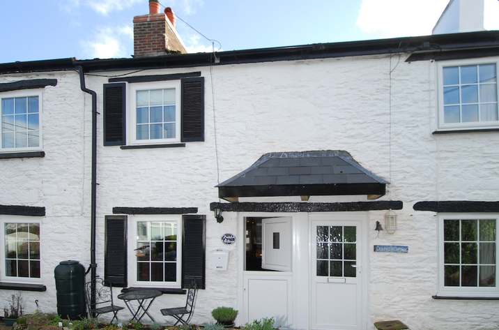 3 Anderton Cottages