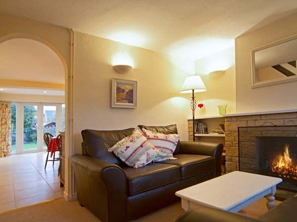 5 Rose Cottage