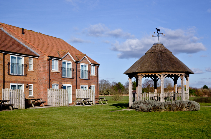 Bluebell Lodge, Lakeview Cottages