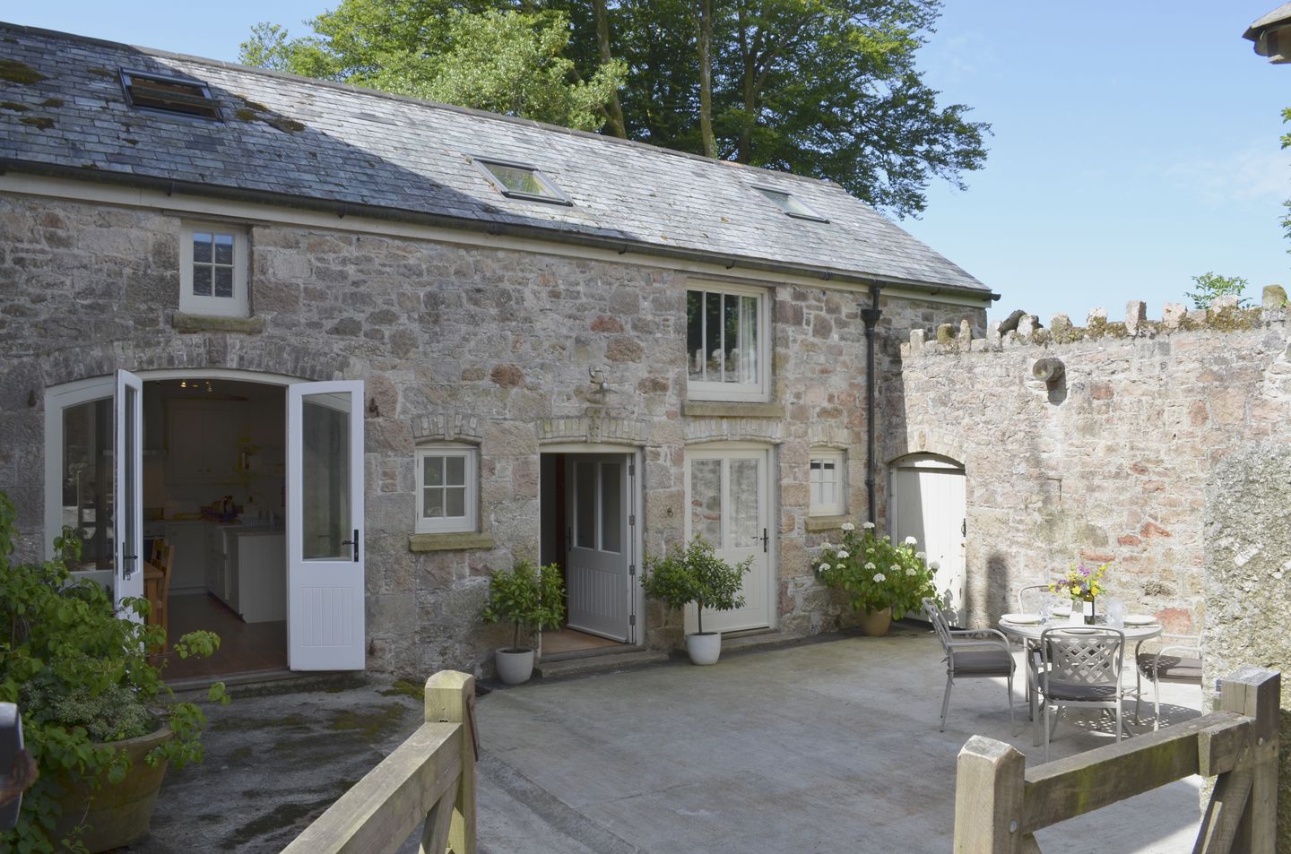 Butterbrook Coach House