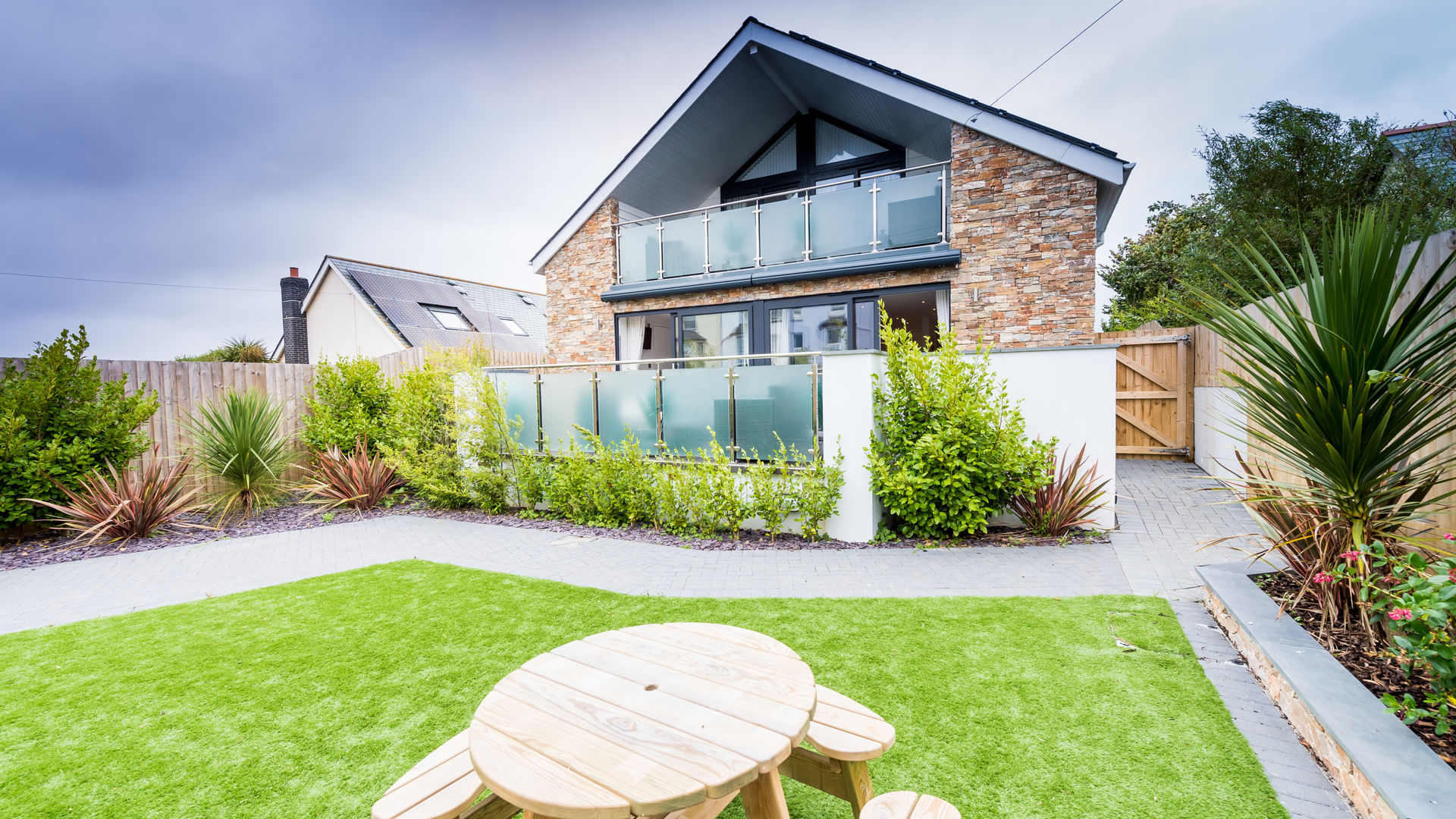 Pebble Ridge Holiday Apartment