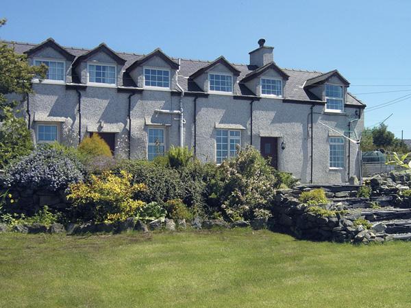 Glan y Gors