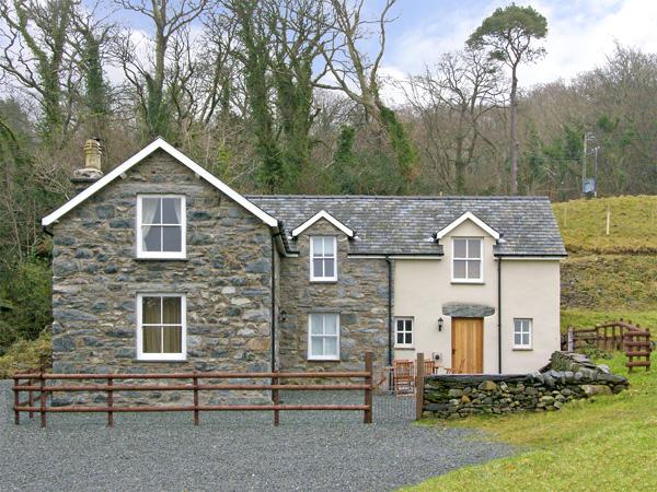 Tyn Llwyn