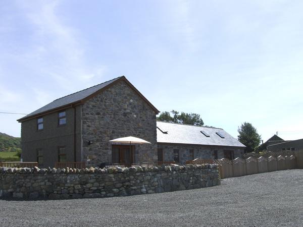 Cefn-Yr-Efail