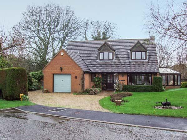 9 Chestnut Close