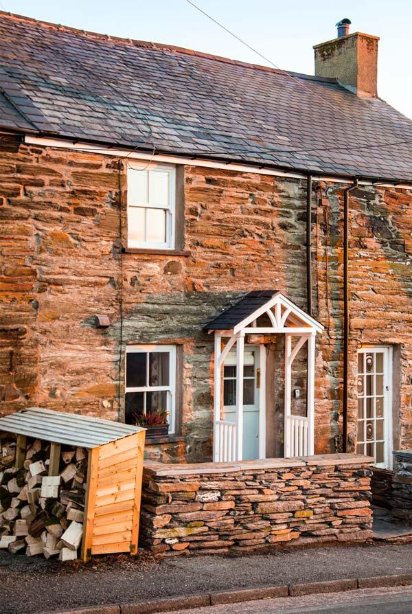2 Bryn Tirion
