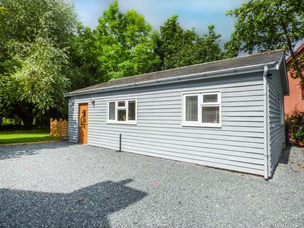 Ty Newydd Bach