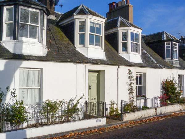 10 Douglas Row