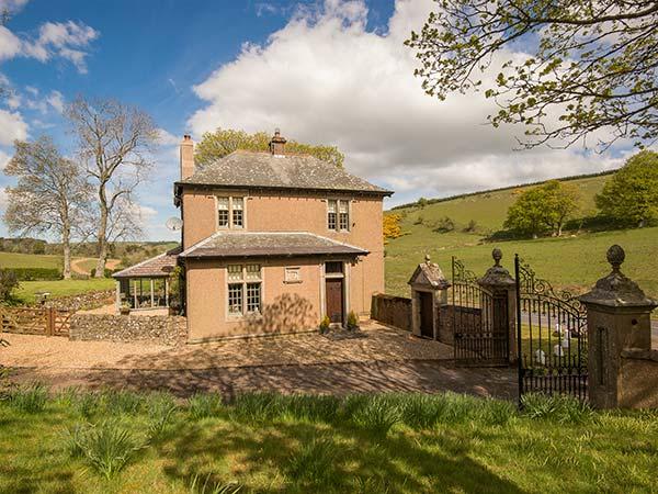 Whitchester Gamekeeper Lodge