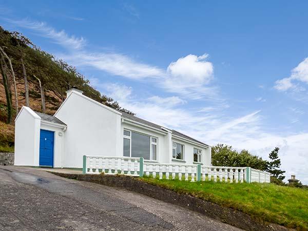 Rossbeigh Beach Cottage No 1