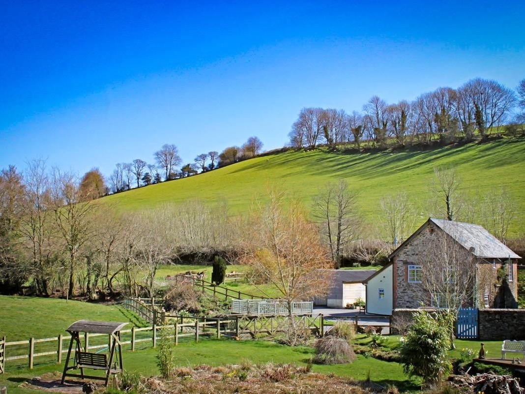 Dunsley Mill