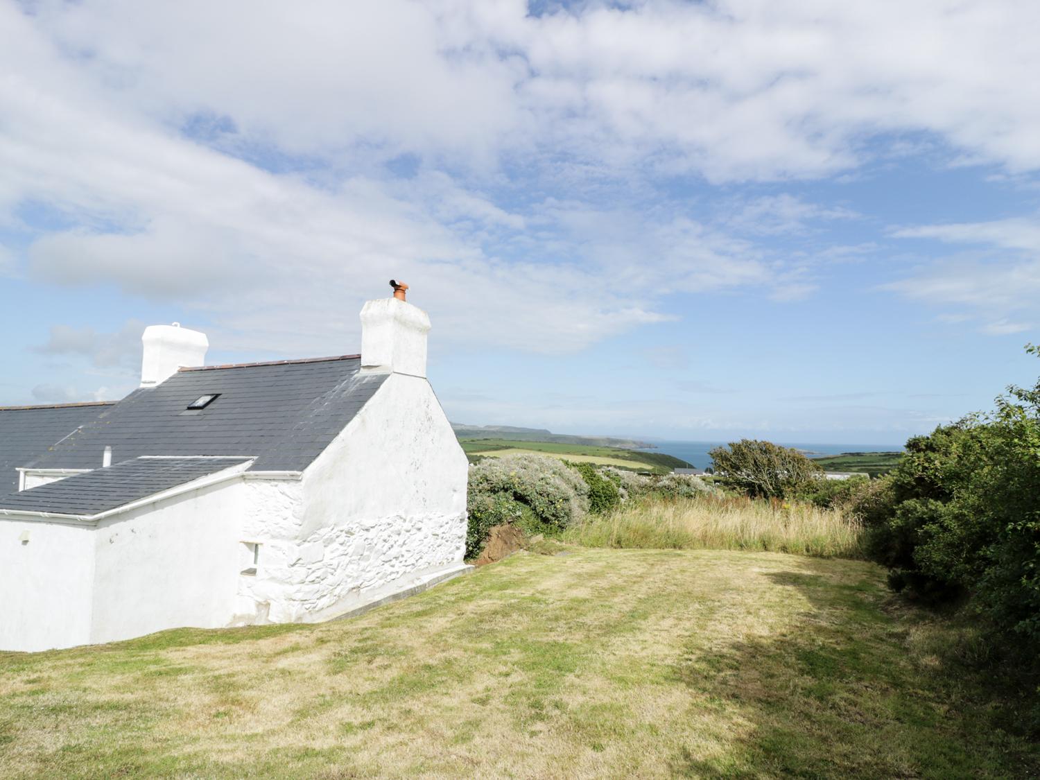 Pen y Maes Mawr