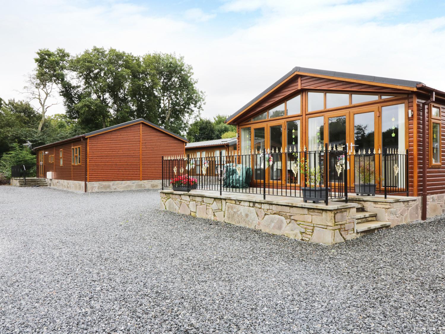 Grand Eagles Luxury Lodge Park