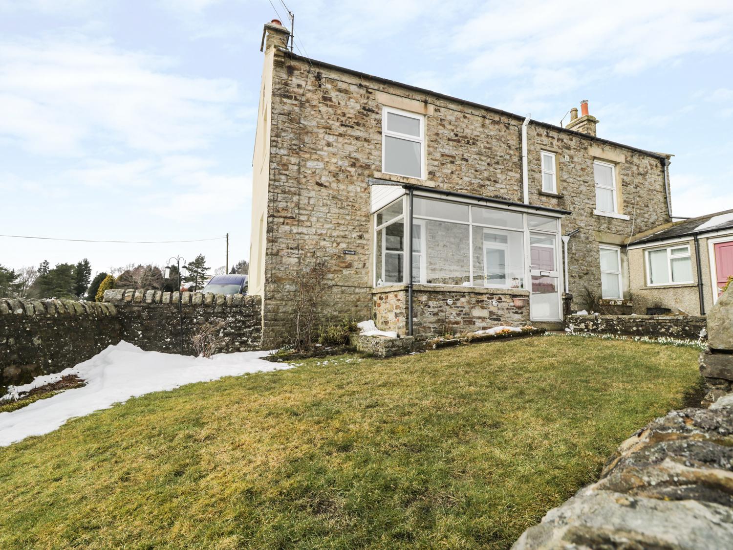 1 Braeside