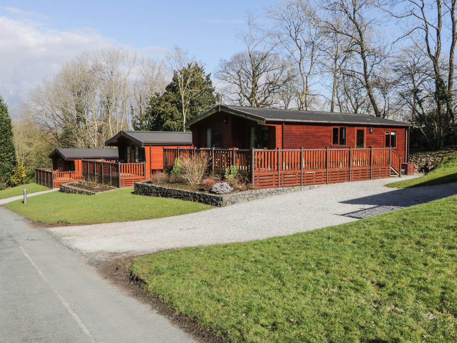 Ash Lodge - Willow
