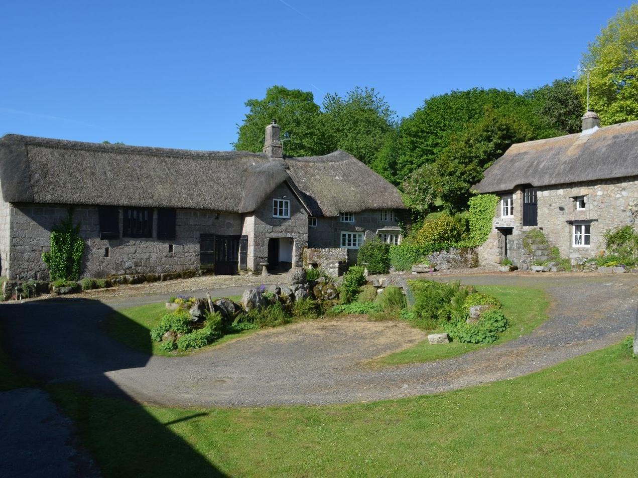Hole Farm