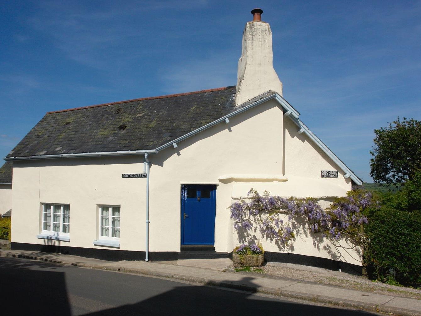 Pineapple Cottage