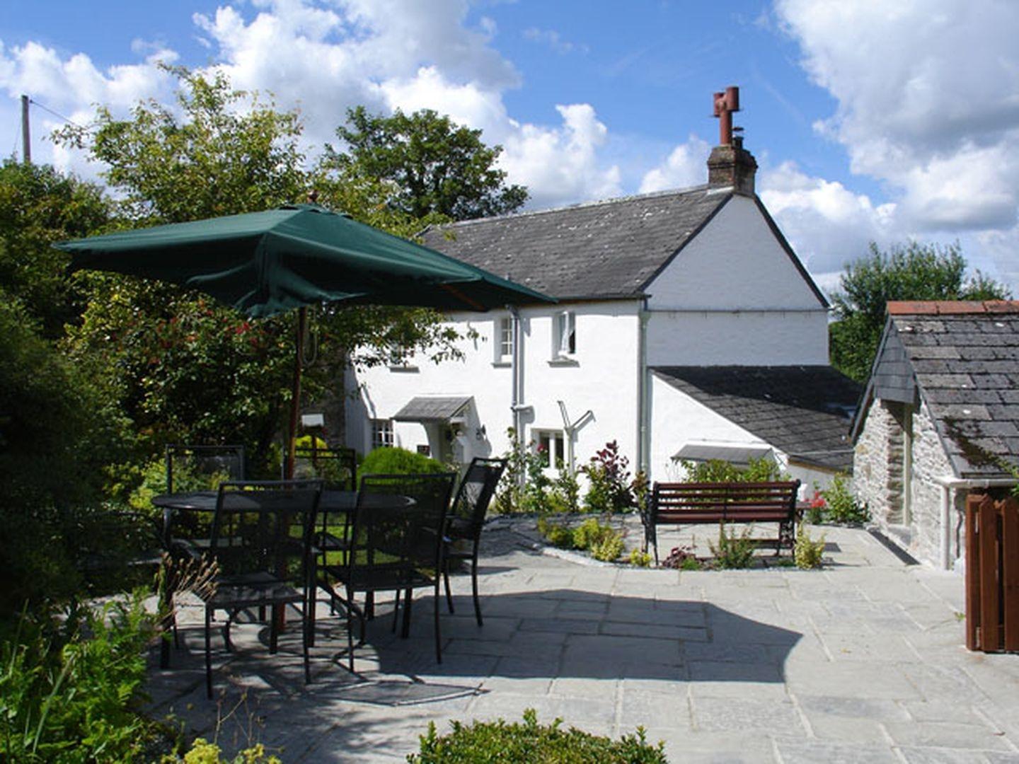 1 Rose Cottages