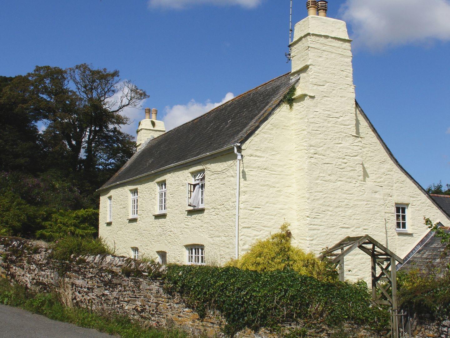 Tregonhawke Farmhouse