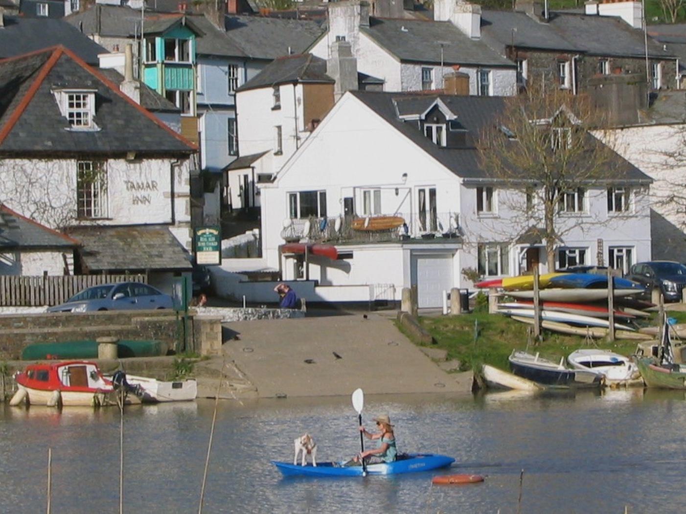 1 River Cottage
