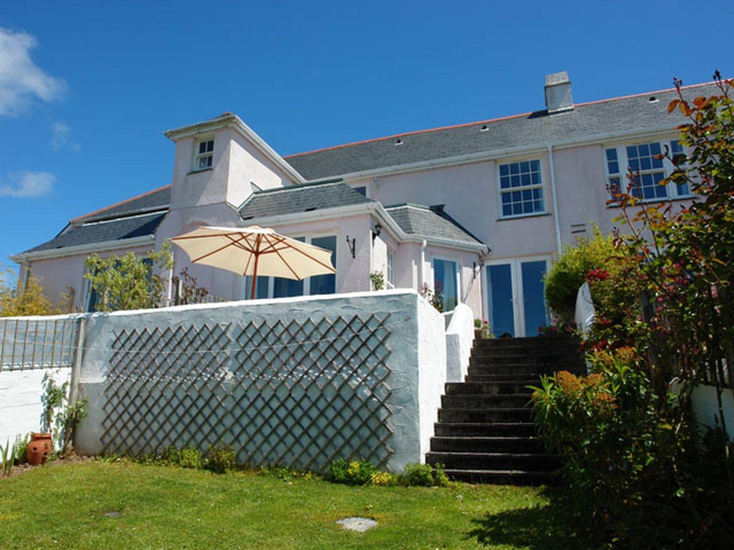 Ros Creek Cottage