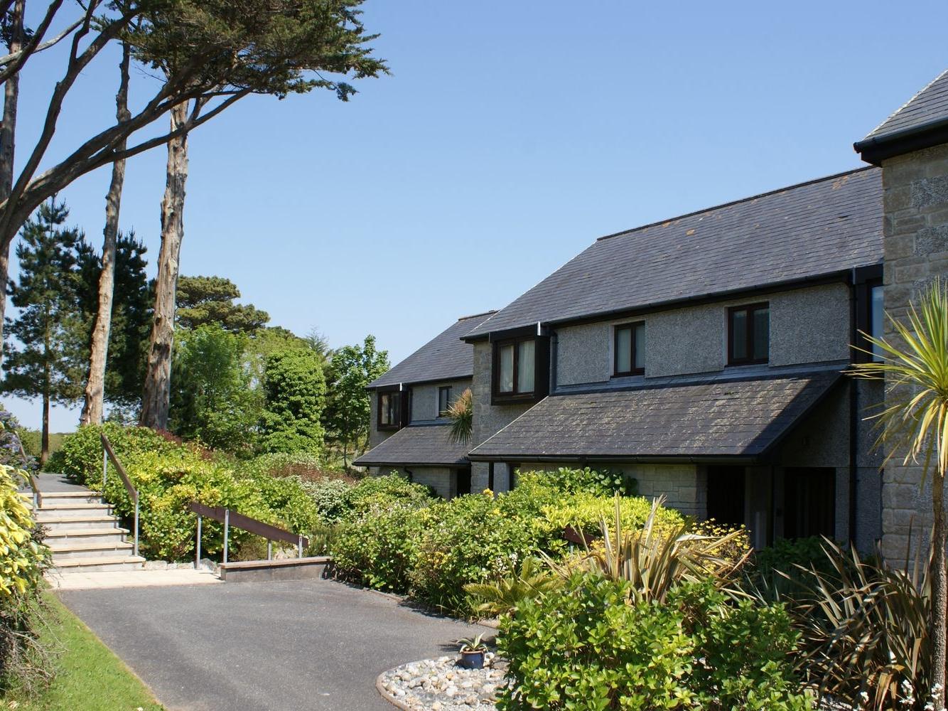 No 65 Lower Maen Cottages