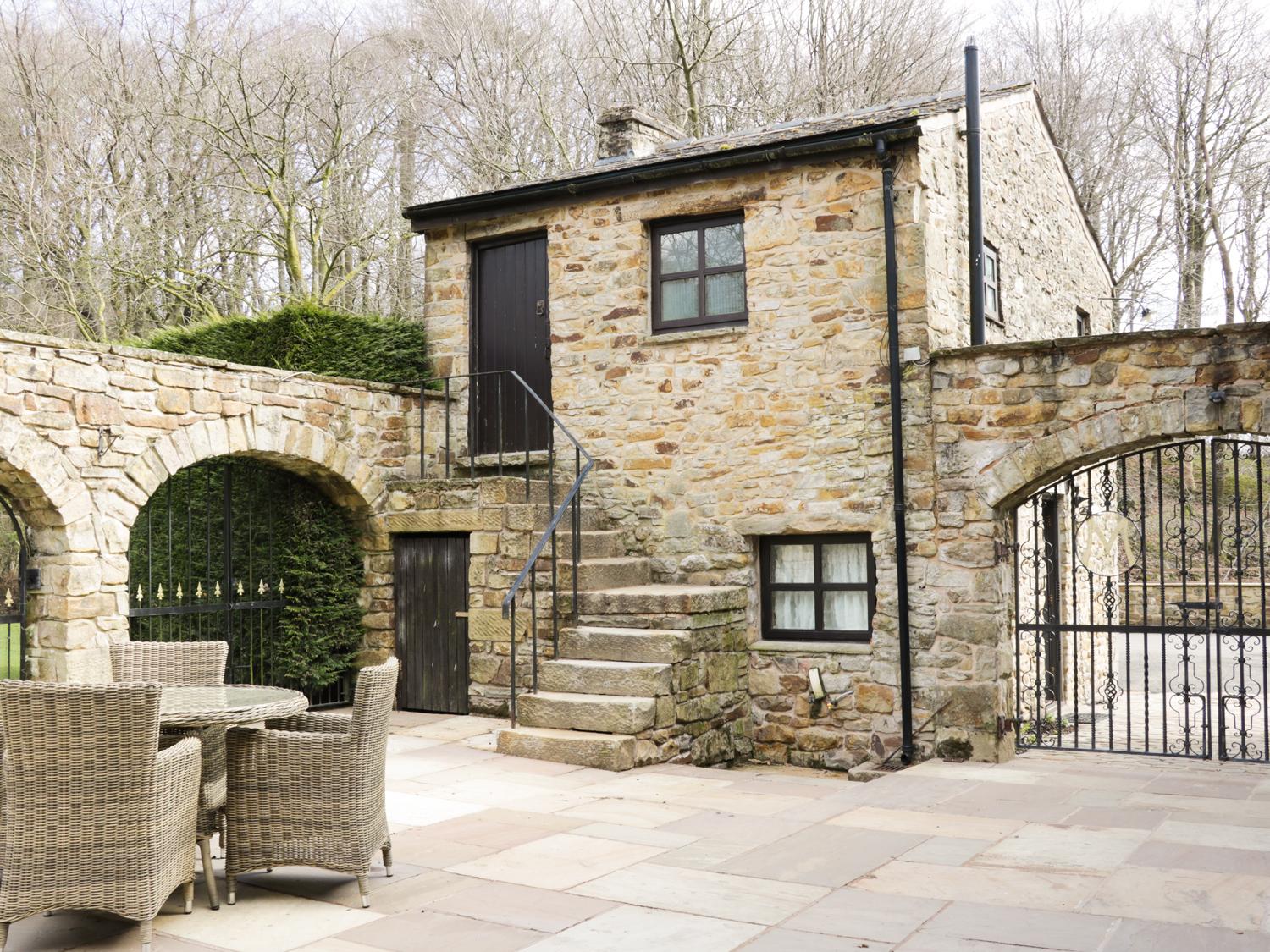 Courtyard Cottage