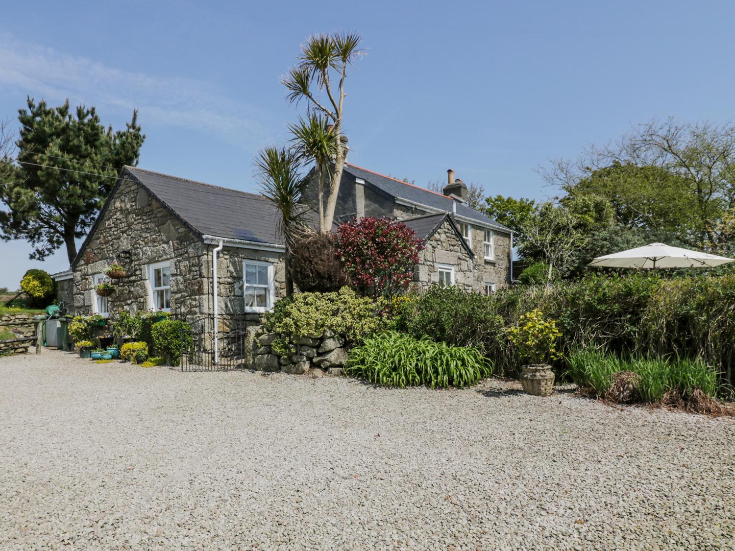 Anjarden Farmhouse