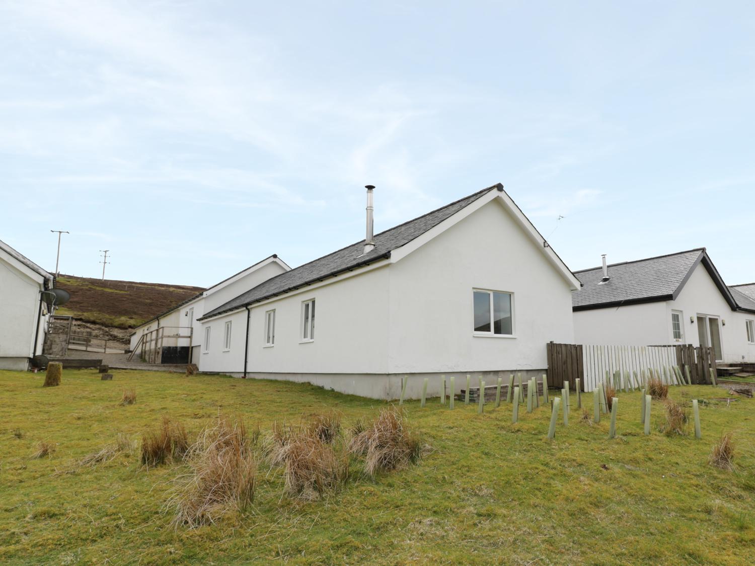 4 Mountain Lodge