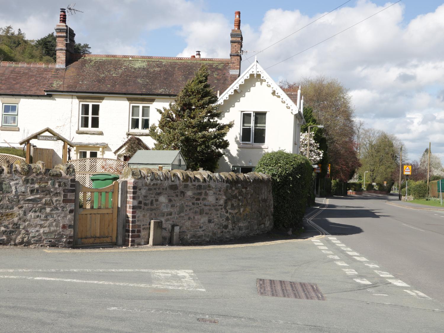 Cardingmill Corner