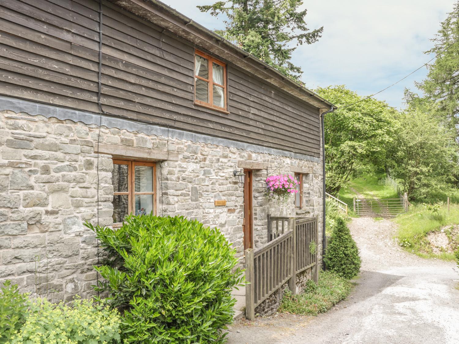 Barn End