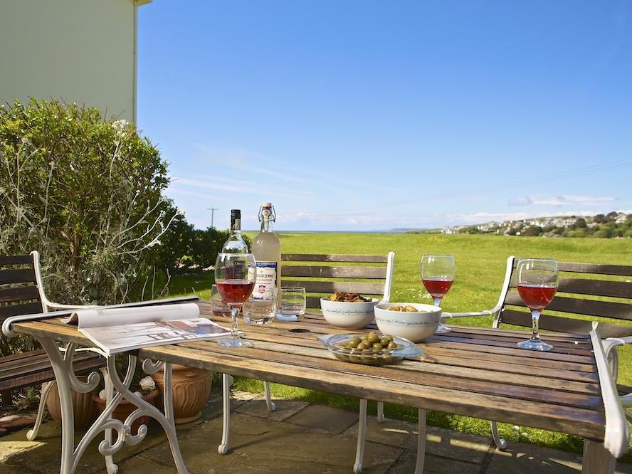 5 Thurlestone Beach