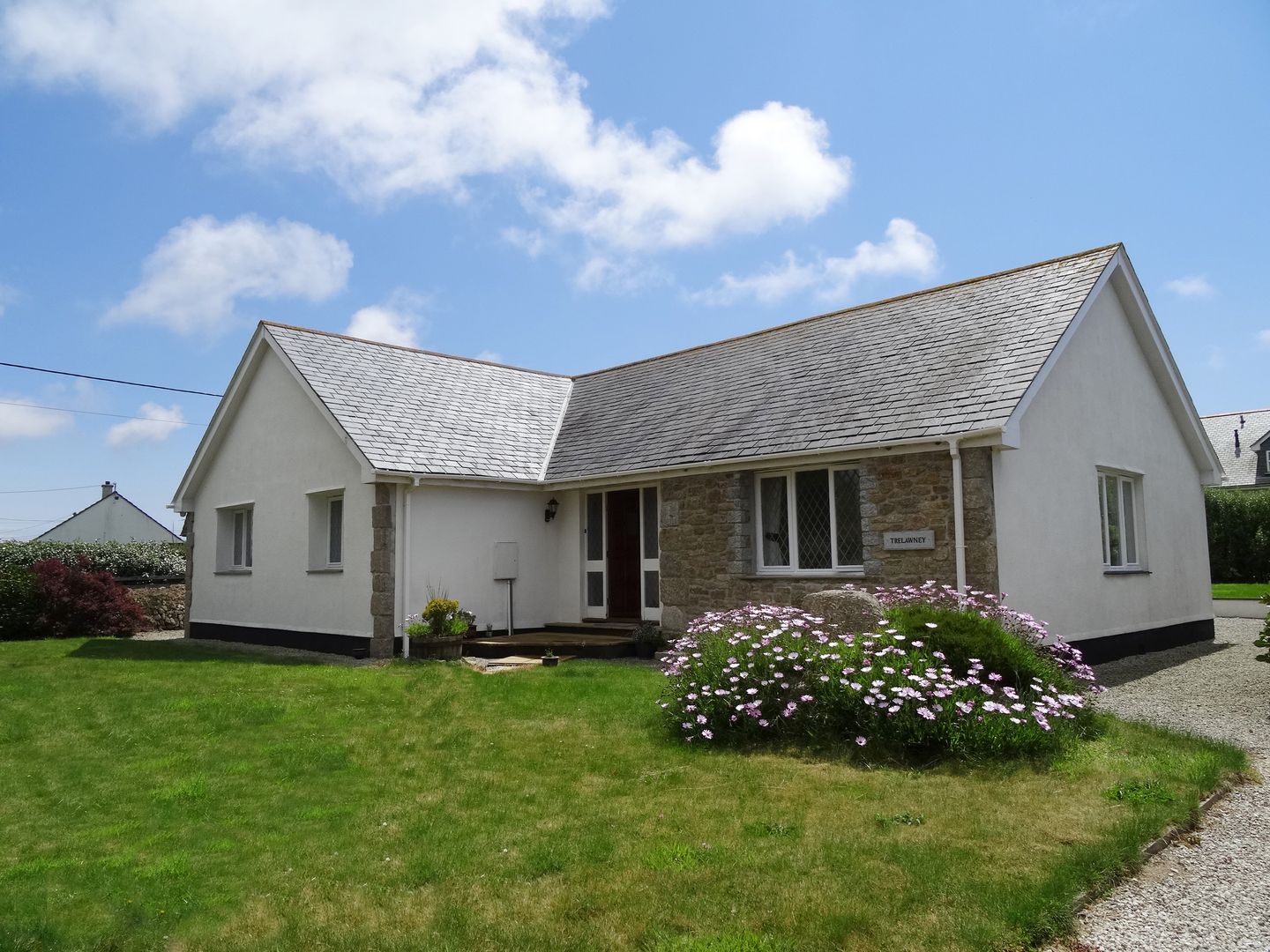 Trelawney Holiday Cottage